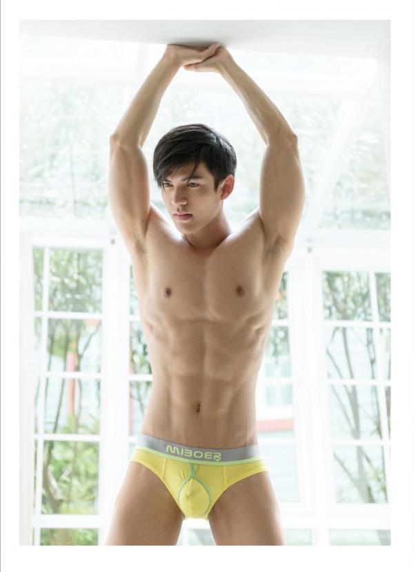 PHOTO-SET-BROTHERS-VOL.10-–-JAY